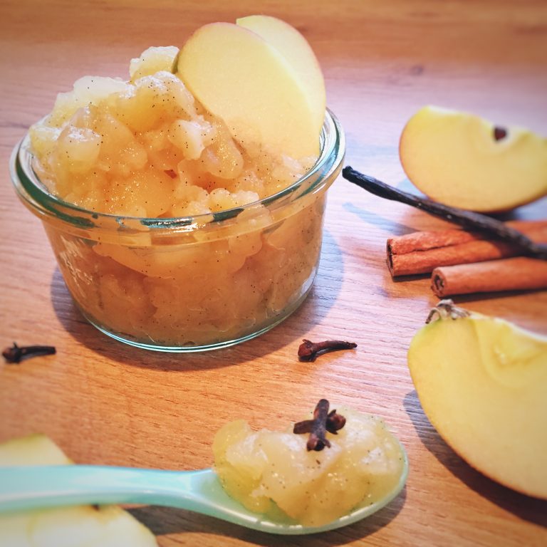 Apfelmus homemade-Ein Gruß aus Österreich! – Food Happinez