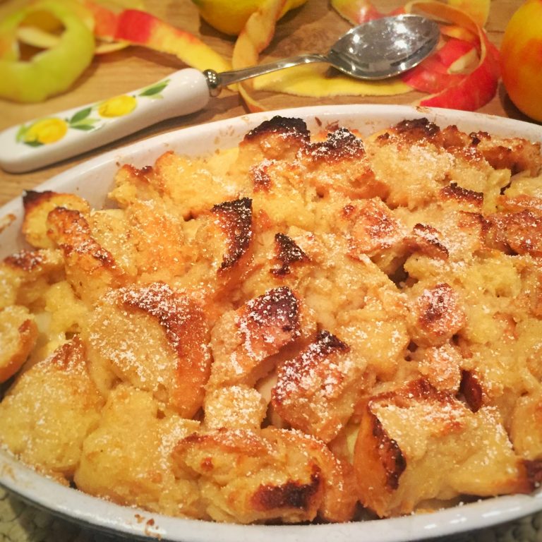 Österreichischer Scheiterhaufen mit Äpfeln! – Food Happinez